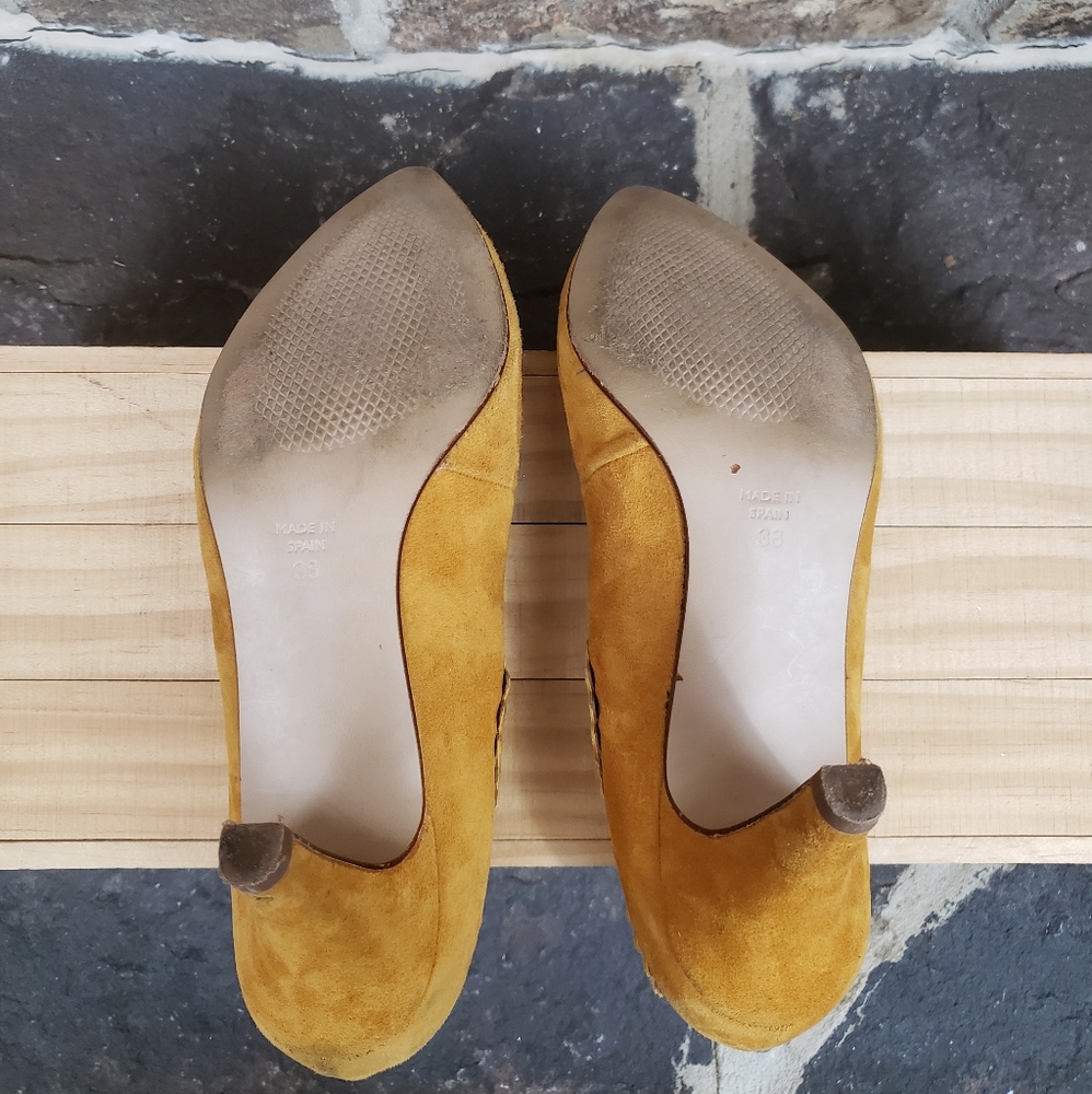 Anthro Lucky Penny 38 Suede Cut Out Yellow Heels. - Picture 7 of 16
